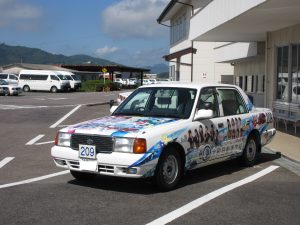 ラッピング教習車